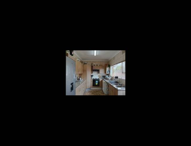 3 BEDROOM PROPERTY TO RENT IN PETERSFIELD